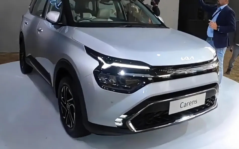 Kia Carens