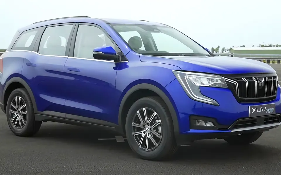 Mahindra XUV700